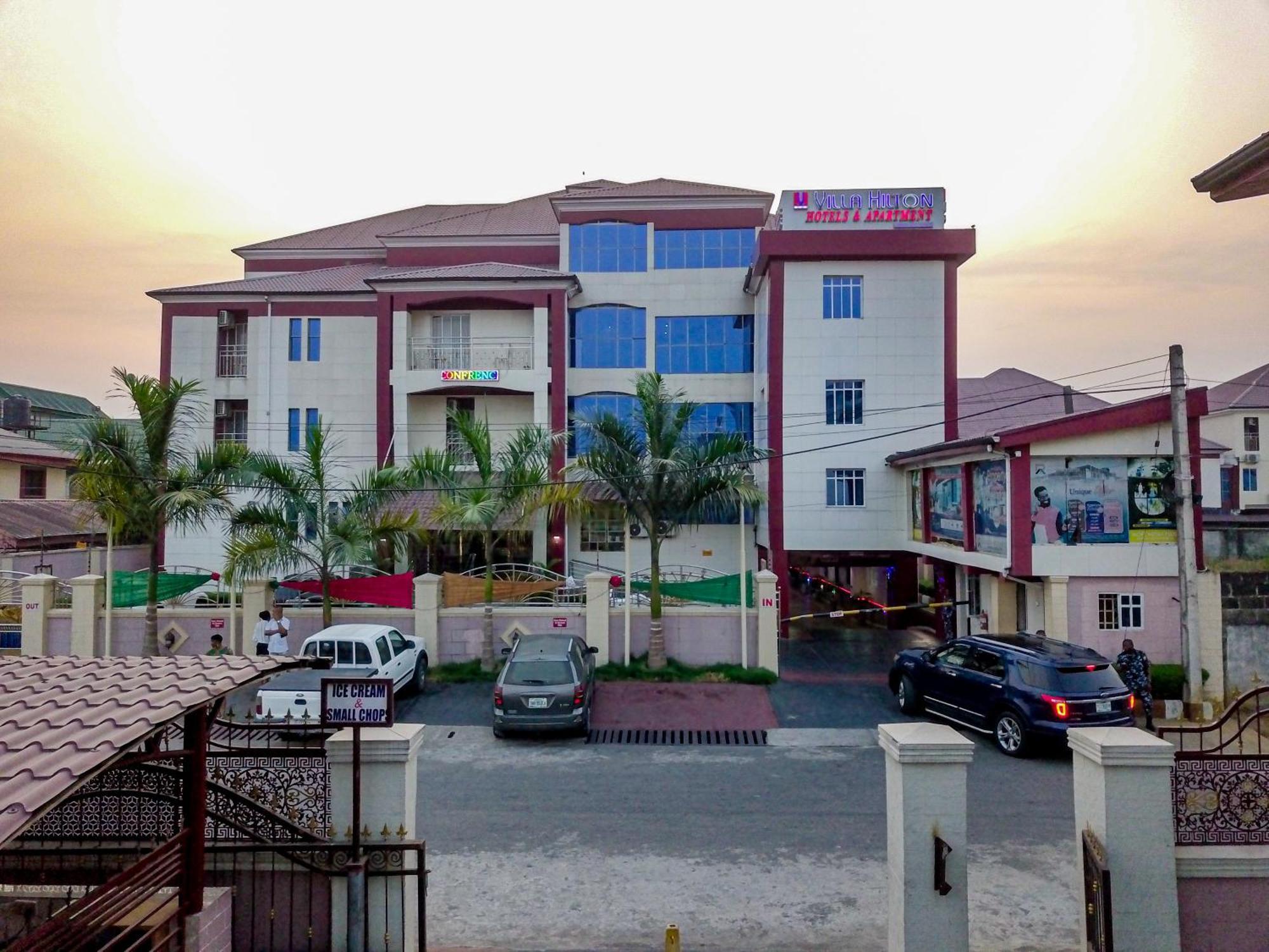 Villa Hilton Hotels Uyo Buitenkant foto