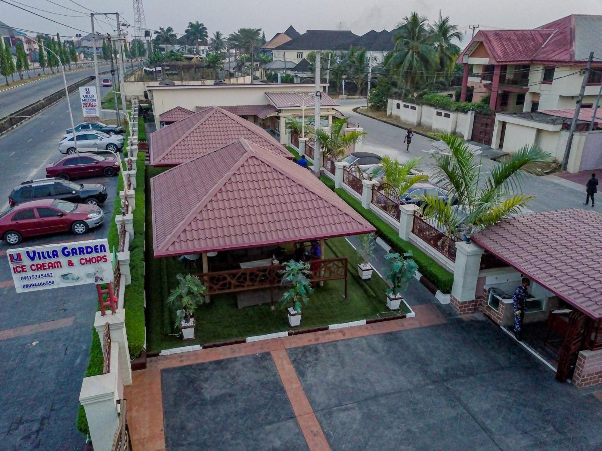 Villa Hilton Hotels Uyo Buitenkant foto